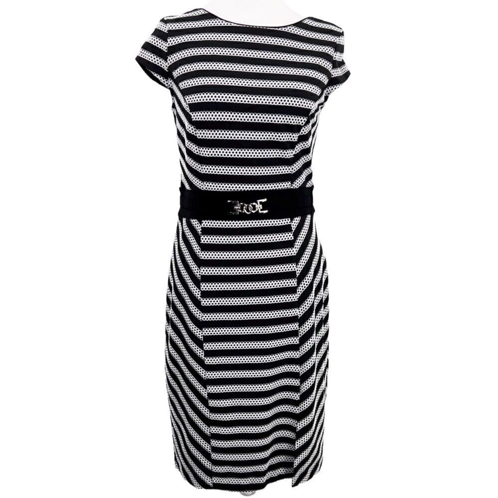 White House Black Market Size 4 White Black Cap Sleeve Rayure Sheath Dress